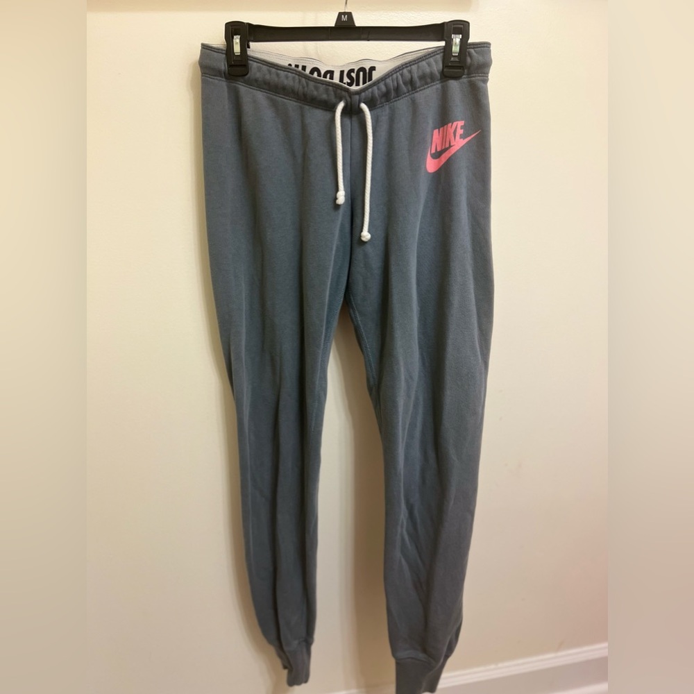 Nike Joggers